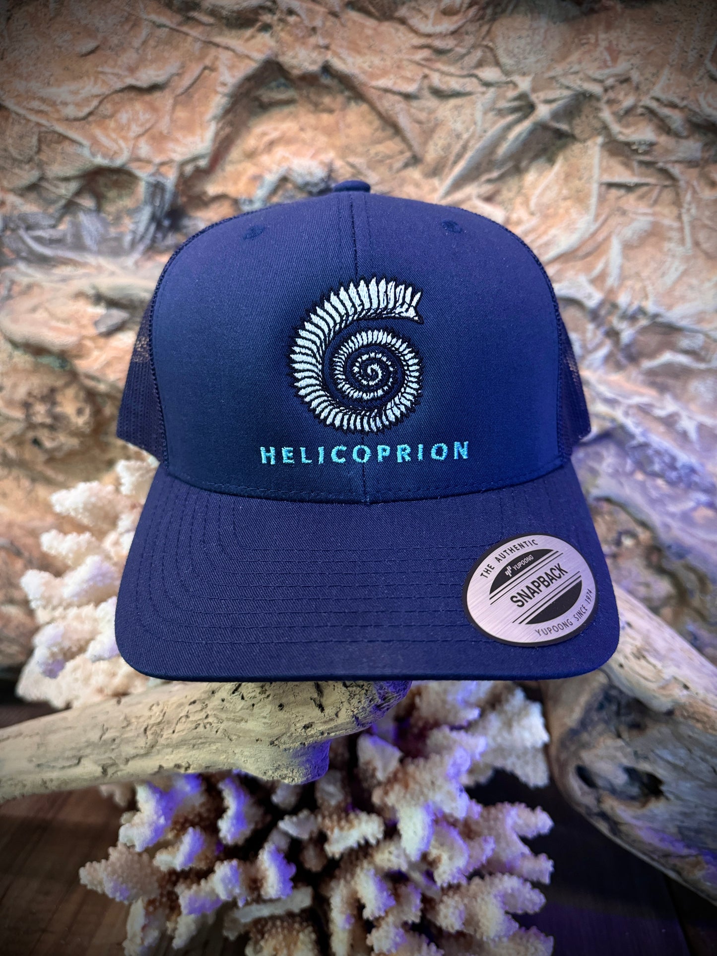 Helicoprion Tooth Whorl - embroidered Trucker Hat: navy/navy