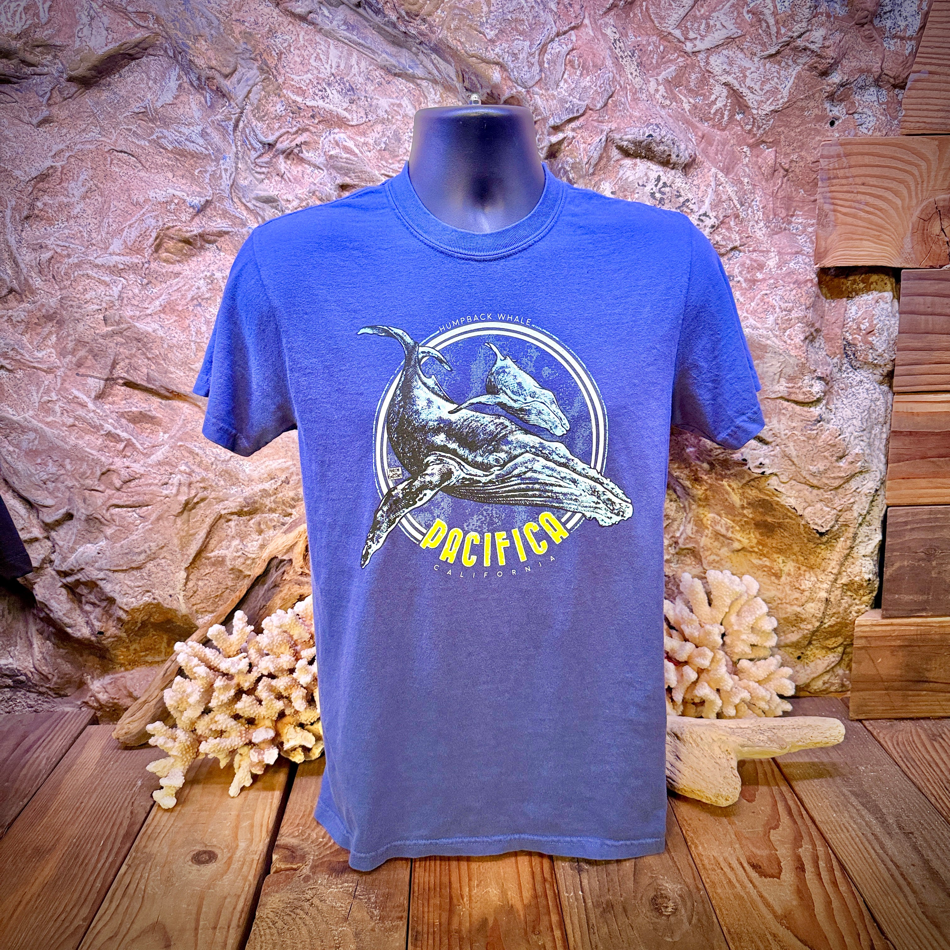 大洋WHALES ユニフォーム サイズM 小鉄 Pacifica Humpback Whales Unisex T-Shirt – COTTON CRUSTACEAN
